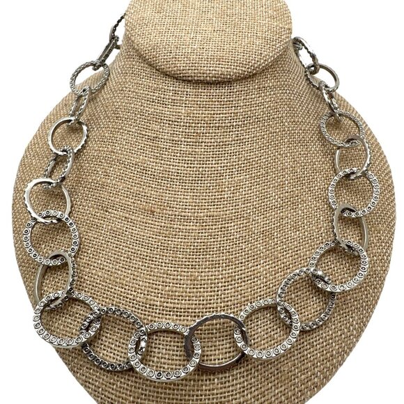 Elegant Simply Vera Wang Circular Link Chain Necklace Silver Textured Circles - Picture 3 of 5